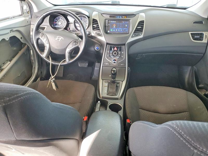 Photo 8 from auction – 2016 HYUNDAI ELANTRA with VIN 5NPDH4AE6GH775640
