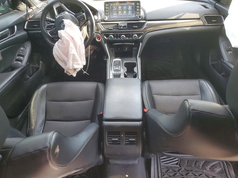Photo 8 from auction – 2018 HONDA ACCORD with VIN 1HGCV2F3XJA004713