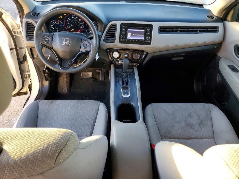 Photo 8 from auction – 2017 HONDA HR-V LX with VIN 3CZRU6H35HM723925