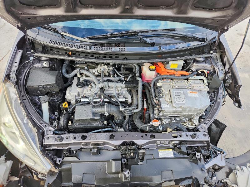 Photo 11 from auction – 2016 TOYOTA PRIUS C with VIN JTDKDTB35G1134500