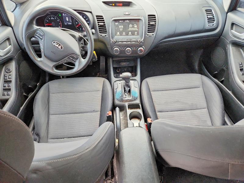 Photo 8 from auction – 2018 KIA FORTE with VIN 3KPFL4A72JE215425
