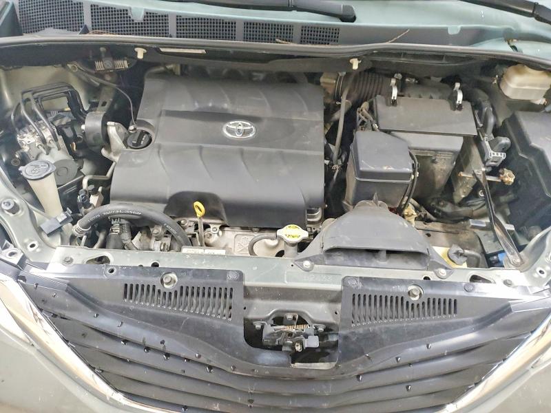 Photo 12 from auction – 2013 TOYOTA SIENNA LE with VIN 5TDKK3DC0DS279946