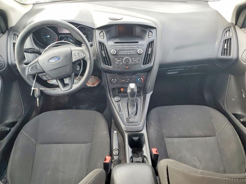 Photo 8 from auction – 2015 FORD FOCUS with VIN 1FADP3K29FL366954