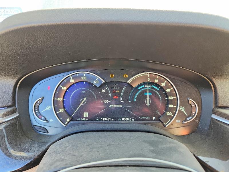 Photo 9 from auction – 2018 BMW 530E with VIN WBAJA9C50JB033256