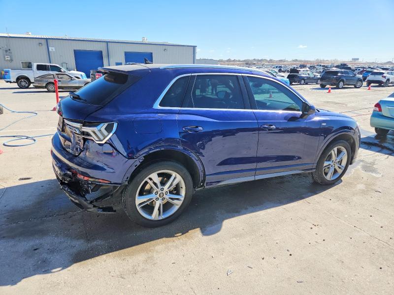 Снимка 3 от търг – 2022 AUDI Q3 PREMIUM с VIN WA1EECF39N1045041