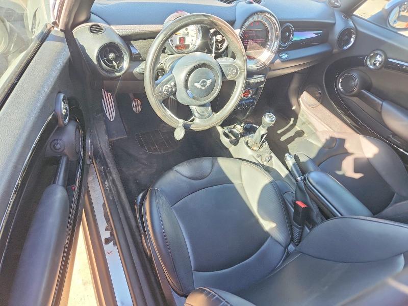 Photo 8 from auction – 2012 MINI COOPER S with VIN WMWSV3C51CTY27136