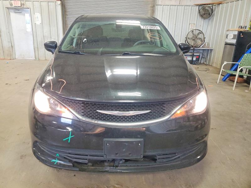 Photo 5 from auction – 2017 CHRYSLER PACIFICA with VIN 2C4RC1DG0HR502276