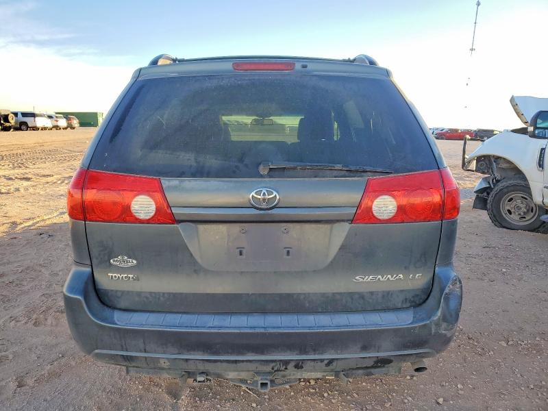 Photo 6 from auction – 2010 TOYOTA SIENNA CE with VIN 5TDKK4CC2AS332746