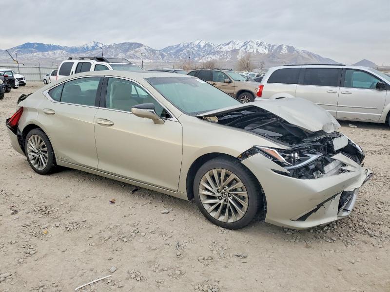 Photo 4 from auction – 2019 LEXUS ES 300H with VIN 58AB21B19KU003283