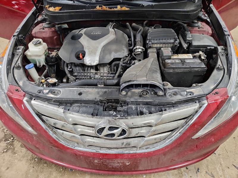 Photo 11 from auction – 2013 HYUNDAI SONATA SE with VIN 5NPEC4AB5DH606438