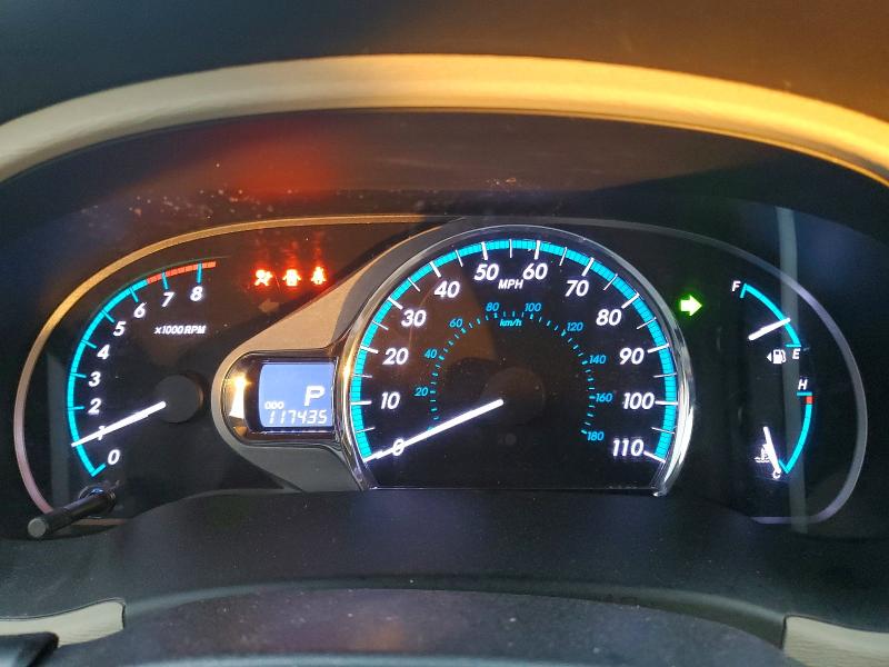 Photo 9 from auction – 2011 TOYOTA SIENNA XLE with VIN 5TDYK3DCXBS076053