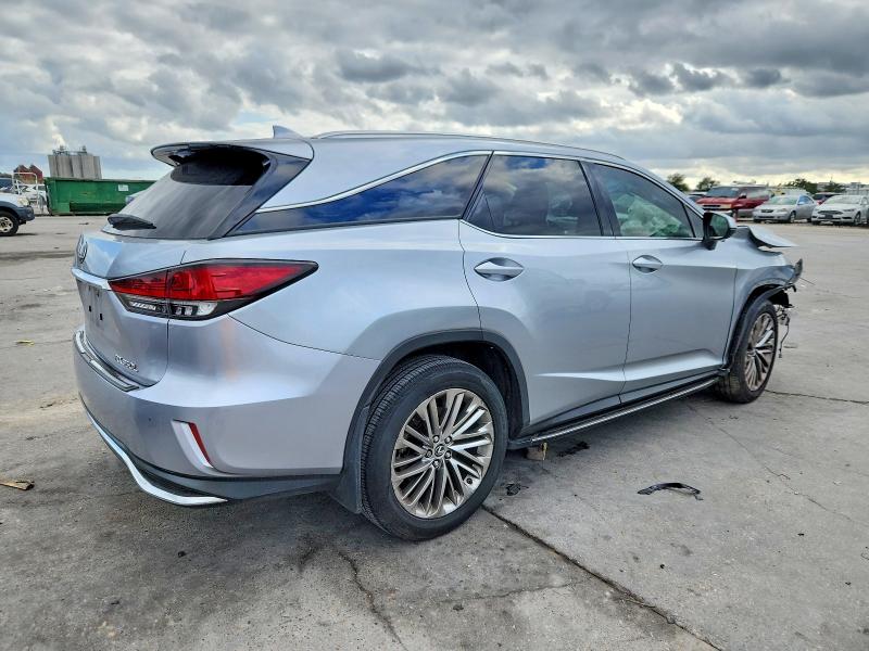 Photo 3 from auction – 2022 LEXUS RX with VIN JTJJZKEA4N2025984