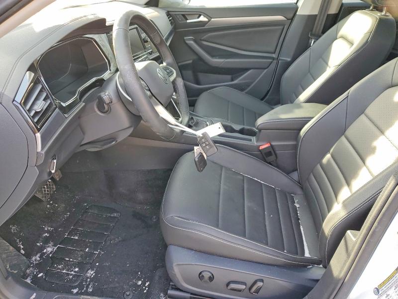 Photo 7 from auction – 2024 VOLKSWAGEN JETTA with VIN 3VW7M7BU2RM067945