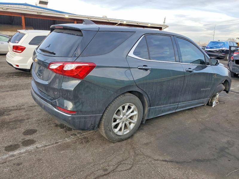Photo 3 from auction – 2018 CHEVROLET EQUINOX LT with VIN 2GNAXJEV0J6310868