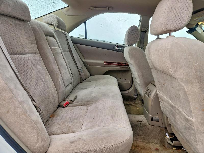 Photo 10 from auction – 2003 TOYOTA CAMRY LE with VIN JTDBE32K530154816