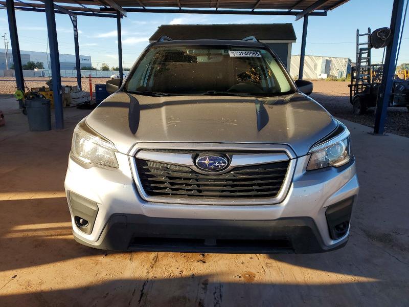 Photo 5 from auction – 2019 SUBARU FORESTER with VIN JF2SKACCXKH517469