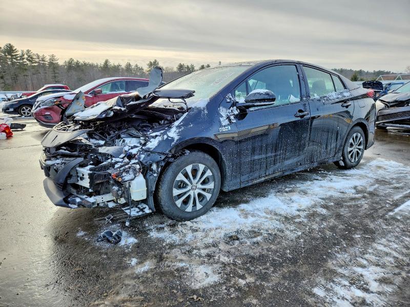 TOYOTA PRIUS PRIM 2020 with VIN JTDKARFP4L3125861 - Photo from auction