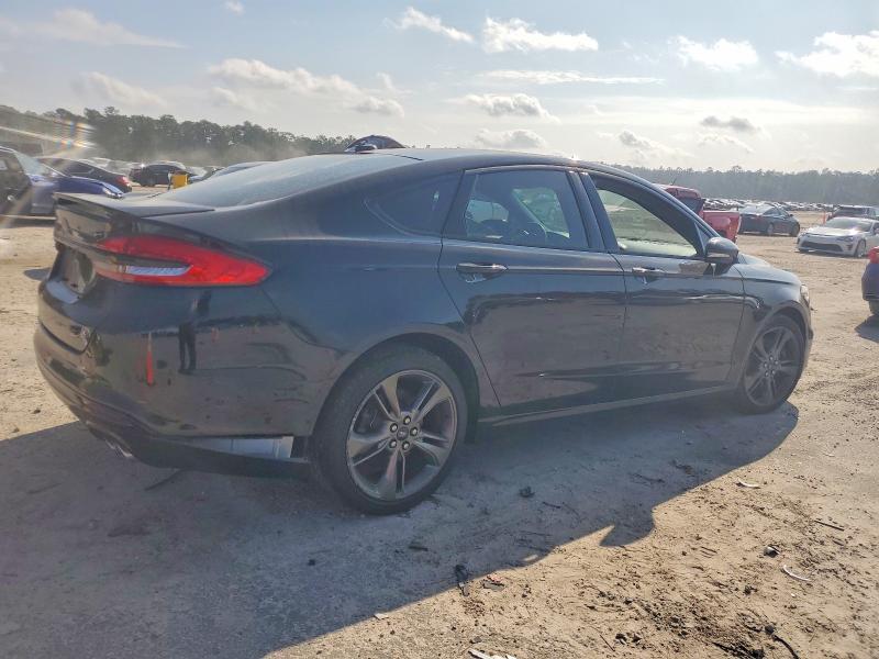 Photo 3 from auction – 2017 FORD FUSION SPO with VIN 3FA6P0VP6HR212916