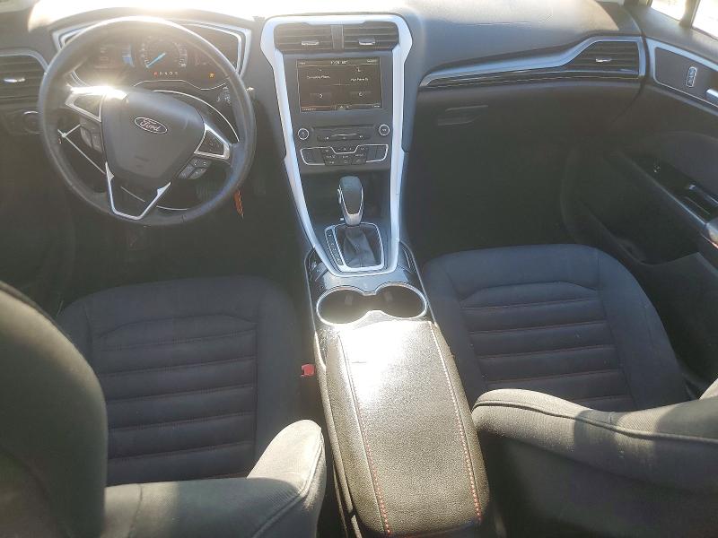 Photo 8 from auction – 2016 FORD FUSION with VIN 3FA6P0H72GR177821