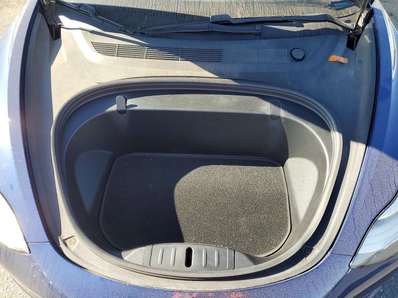 Photo 11 from auction – 2018 TESLA MODEL 3 with VIN 5YJ3E1EA8JF154366