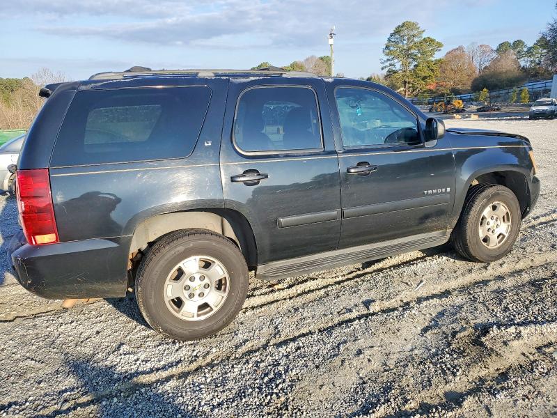 Photo 3 from auction – 2007 CHEVROLET TAHOE C150 with VIN 1GNFC13077J389489