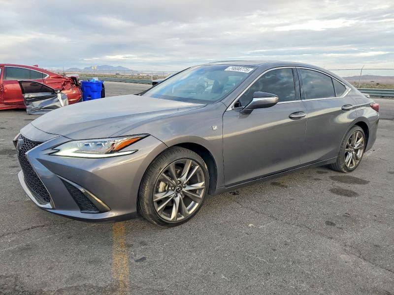 LEXUS ES 2019 with VIN 58ABZ1B18KU010169 - Photo from auction