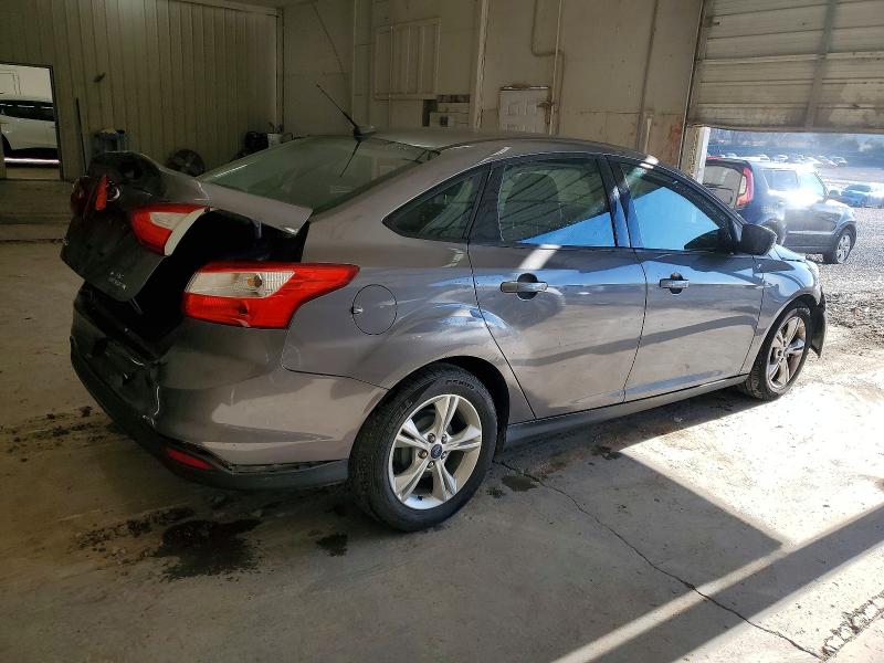 Photo 3 from auction – 2013 FORD FOCUS SE with VIN 1FADP3F22DL111912