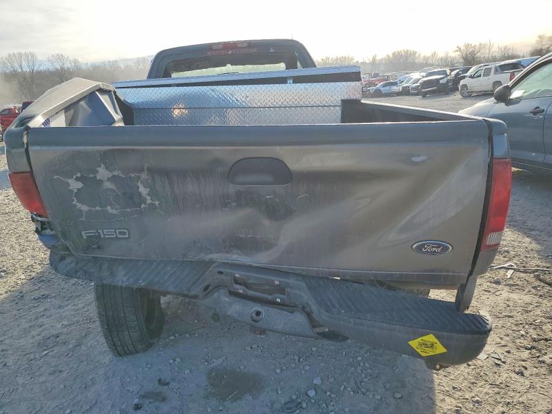Photo 6 from auction – 2003 FORD F150 with VIN 2FTRF18W03CB06630