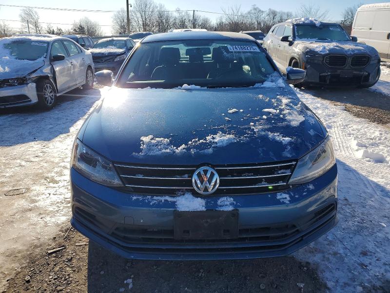 Photo 5 from auction – 2017 VOLKSWAGEN JETTA with VIN 3VW2B7AJ3HM374644