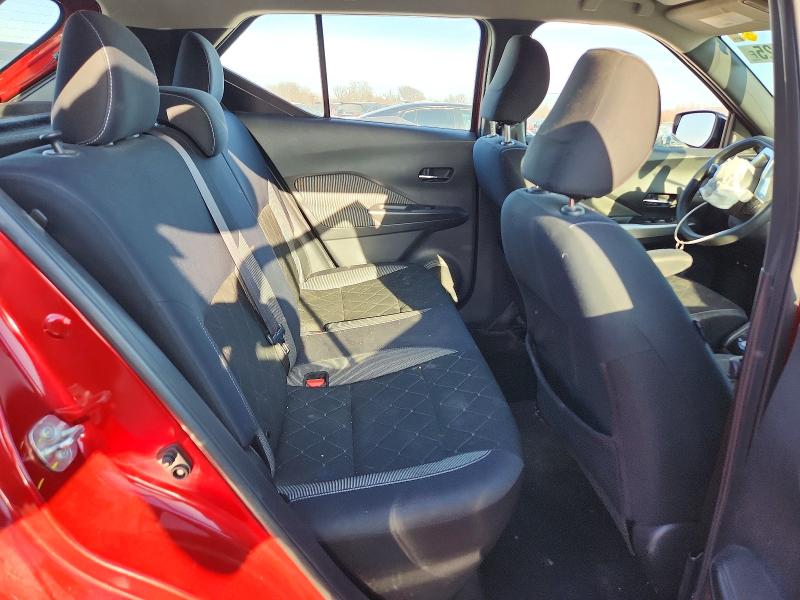Photo 10 from auction – 2018 NISSAN KICKS S with VIN 3N1CP5CU8JL545018