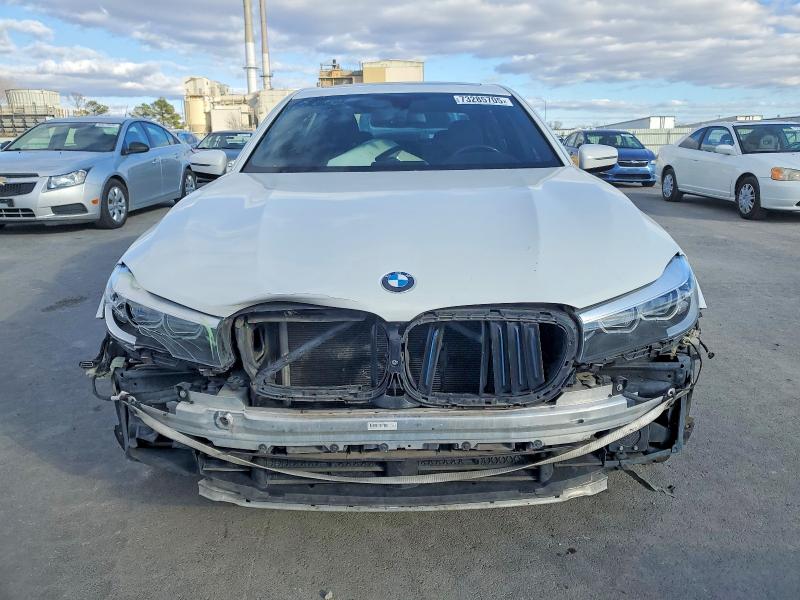 Photo 5 from auction – 2018 BMW 740 XE with VIN WBA7J2C53JB246297