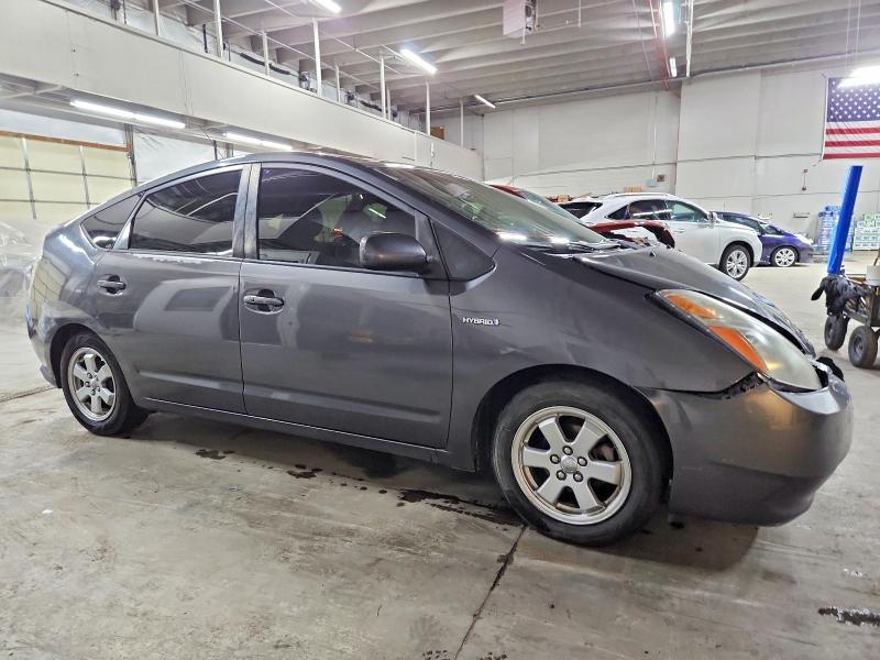Photo 4 from auction – 2007 TOYOTA PRIUS with VIN JTDKB20U573214184