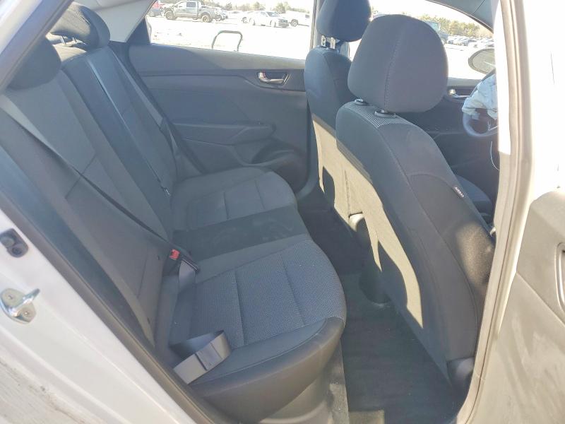 Photo 10 from auction – 2019 HYUNDAI ACCENT SE with VIN 3KPC24A39KE067553