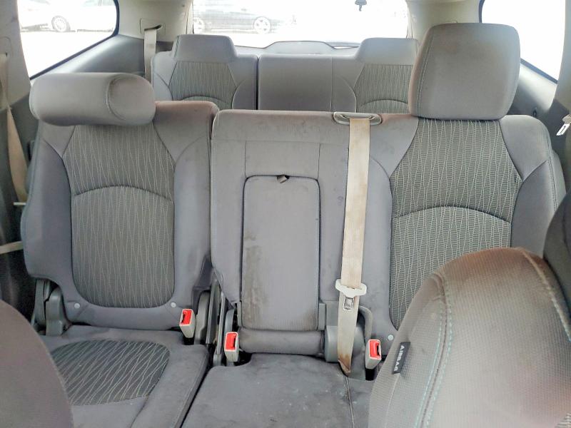Photo 10 from auction – 2015 CHEVROLET TRAVERSE with VIN 1GNKRGKDXFJ138646