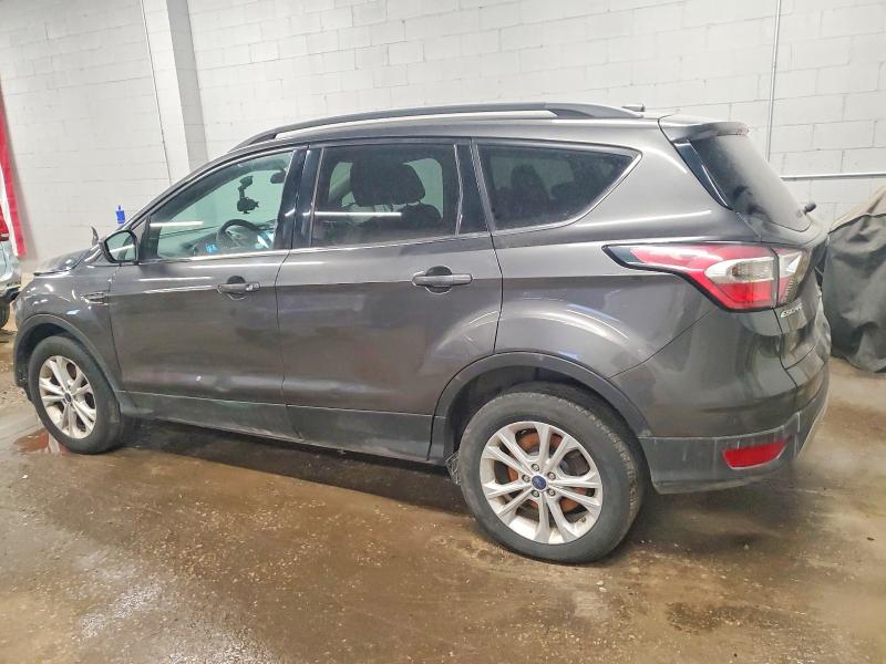 Photo 2 from auction – 2017 FORD ESCAPE with VIN 1FMCU9GDXHUC32930