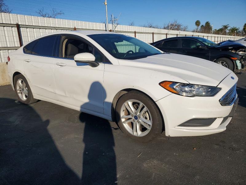 Photo 4 from auction – 2018 FORD FUSION SE with VIN 3FA6P0HD4JR268604