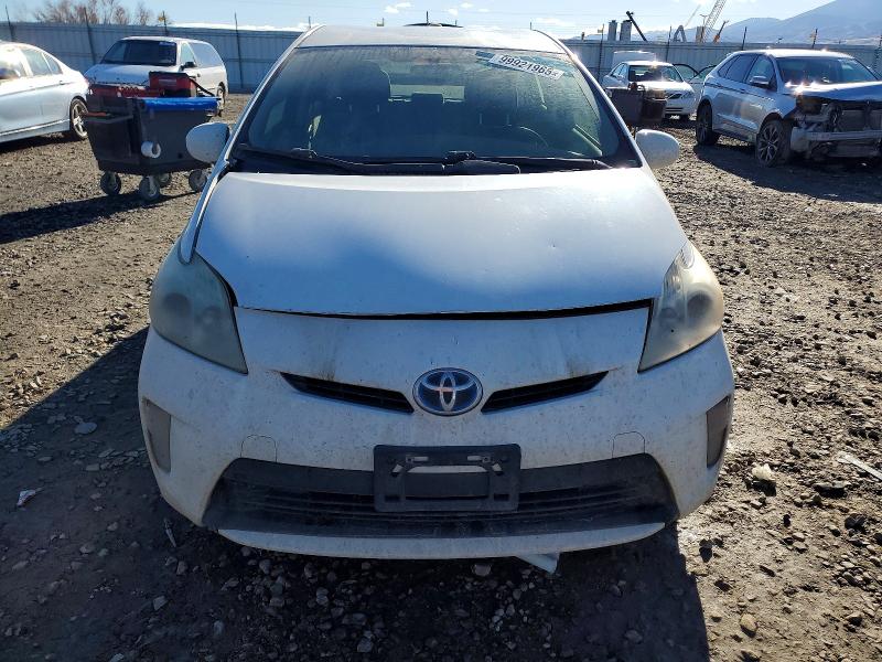 Photo 5 from auction – 2013 TOYOTA PRIUS with VIN JTDKN3DU7D5644368