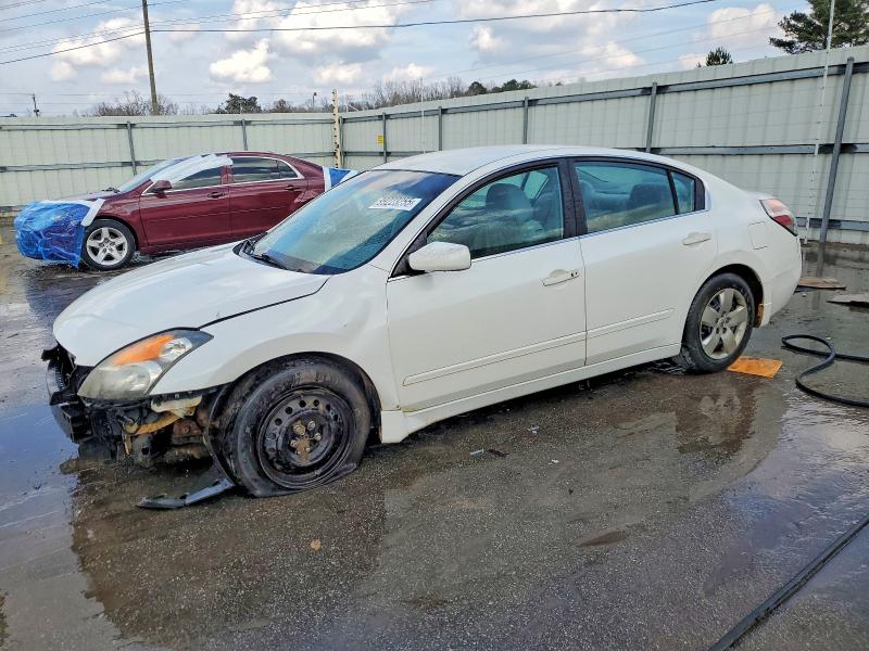 NISSAN ALTIMA 2.5 2007 with VIN 1N4AL21E17C147380 - Photo from auction