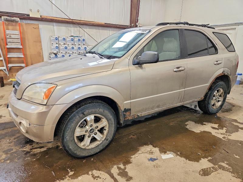 KIA SORENTO EX 2004 with VIN KNDJC733445250859 - Photo from auction