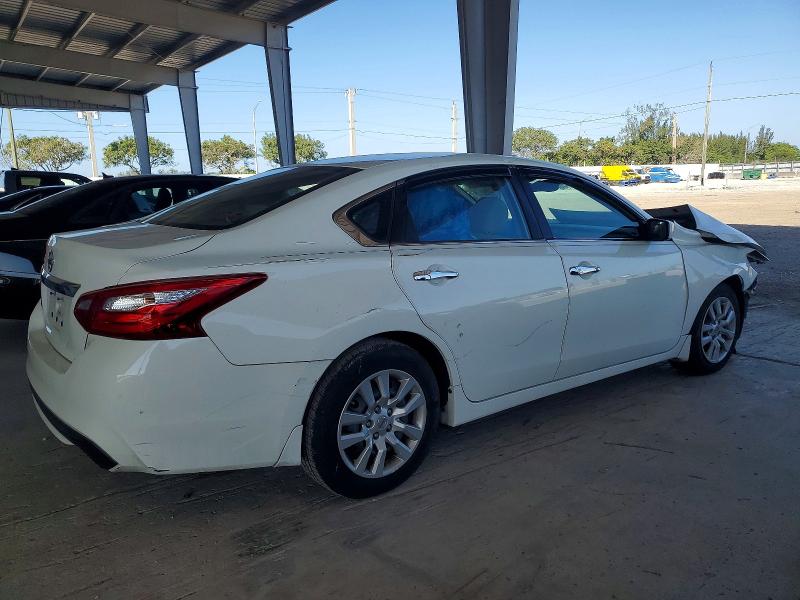 Photo 3 from auction – 2017 NISSAN ALTIMA 2.5 with VIN 1N4AL3APXHC222540