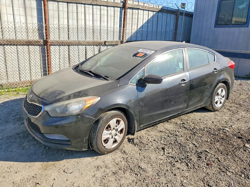 KIA FORTE LX 2014 with VIN KNAFK4A65E5243437 - Photo from auction