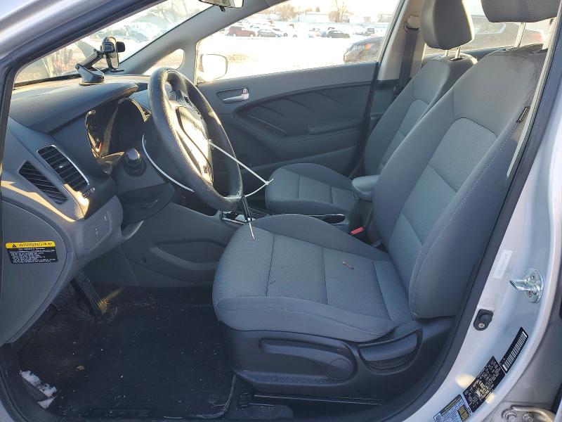 Photo 7 from auction – 2017 KIA FORTE with VIN 3KPFK4A78HE158404