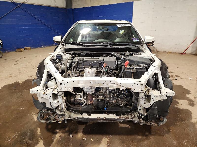 Photo 5 from auction – 2019 ACURA TLX TECHNO with VIN 19UUB1F65KA005481