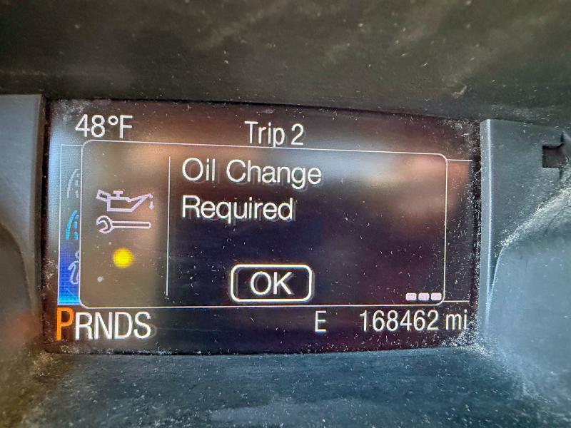 Photo 8 from auction – 2016 FORD ESCAPE with VIN 1FMCU9GX5GUC41897