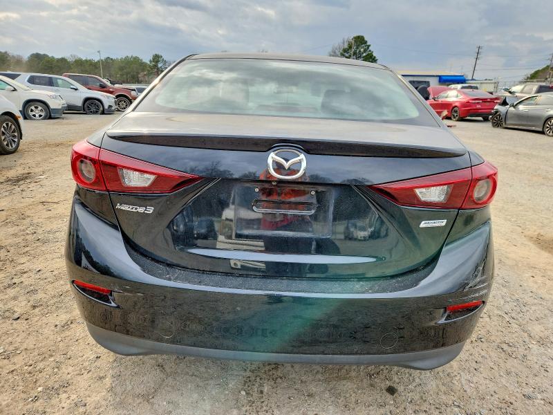 Photo 6 from auction – 2018 MAZDA 3 with VIN 3MZBN1V31JM273561