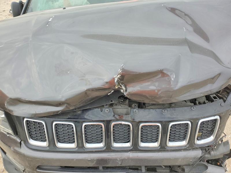 Photo 11 from auction – 2018 JEEP COMPASS SP with VIN 3C4NJCAB4JT411720