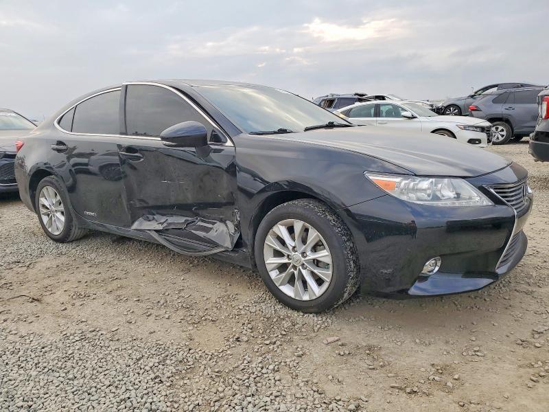 Photo 4 from auction – 2015 LEXUS ES 300H with VIN JTHBW1GG0F2082968