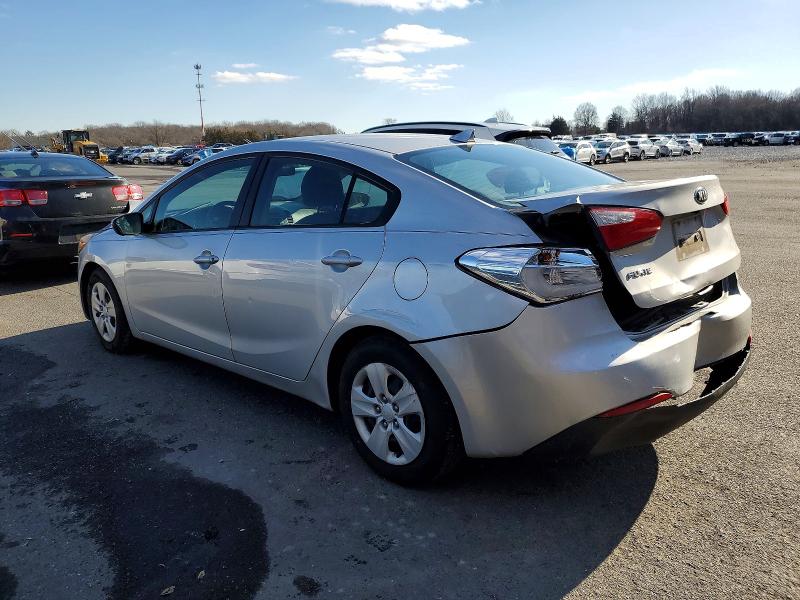 Photo 2 from auction – 2016 KIA FORTE with VIN KNAFX4A6XG5541082