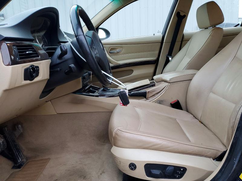 Photo 7 from auction – 2006 BMW 325 XI with VIN WBAVD13536KV07945