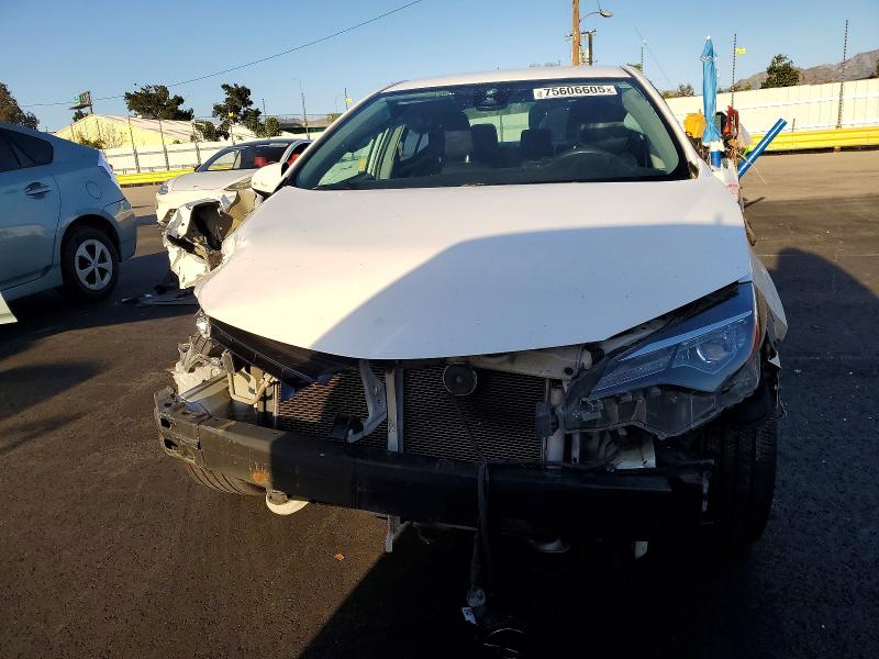 Photo 5 from auction – 2018 TOYOTA COROLLA L with VIN 2T1BURHE2JC986091